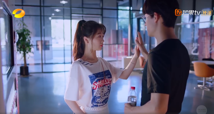 Cặp đ&ocirc;i "đại th&uacute;c tiểu loli&rdquo; của "Trạm kế tiếp l&agrave; hạnh ph&uacute;c" g&acirc;y b&atilde;o Weibo v&igrave; chemistry cực ngọt - Ảnh 2.