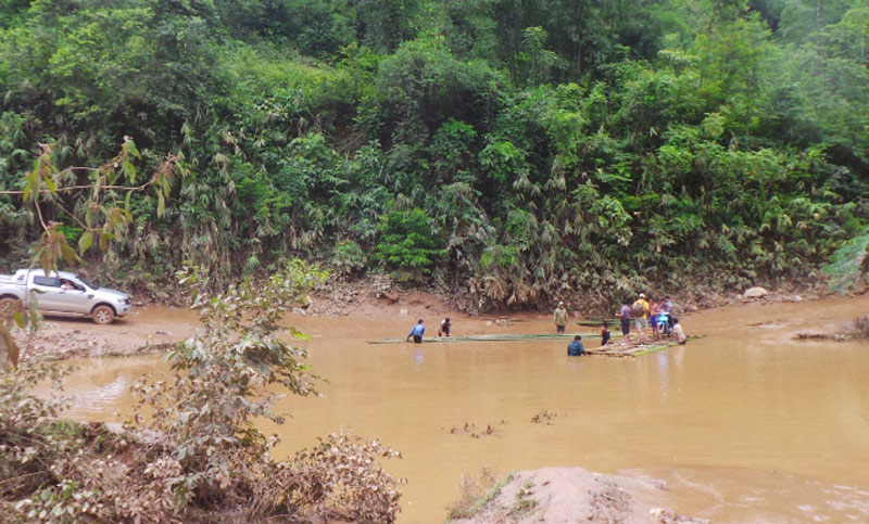 Thanh Hóa, nhiều bản, cô lập