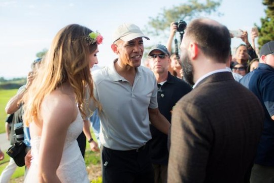 Tổng thống Obama đưa ra lời khuy&ecirc;n về cuộc sống mới cho cả hai. Ảnh: THE YOUNGRENS