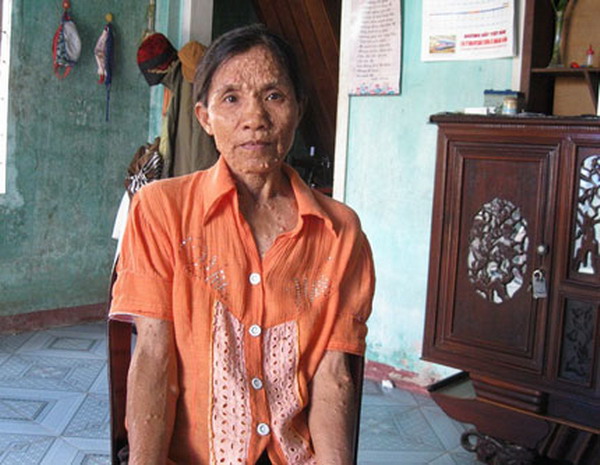 Chuyện lạ lùng về 7 phụ nữ Việt năm 2012 7