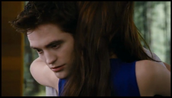 Bella - Edward nồng nàn hôn nhau liên tục  5