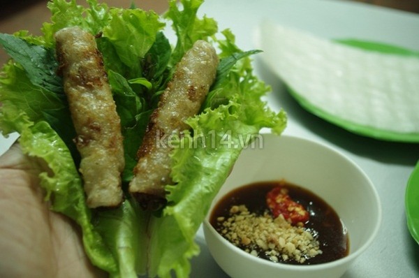 Chả gi&ograve; c&aacute; - m&oacute;n mới n&ecirc;n thử ở S&agrave;i G&ograve;n  7