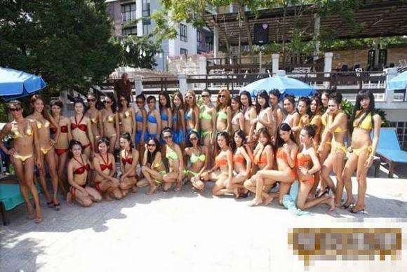 Hoa hậu chuyển giới Thái diện bikini chơi bóng chuyền nước  7