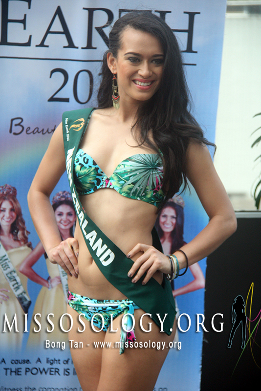 Nhan sắc của thí sinh Miss Earth 2012 gây thất vọng  18