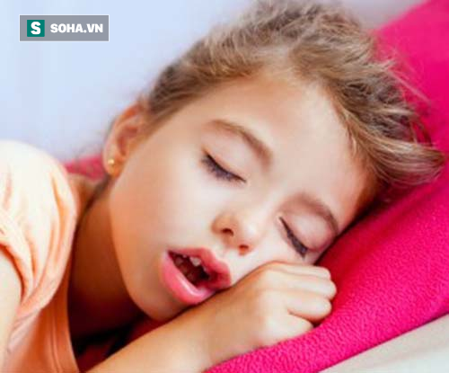 Sai lầm nghiêm trọng khiến trẻ viêm mũi, viêm họng quanh năm nhưng nhiều cha mẹ không để ý - Ảnh 1.