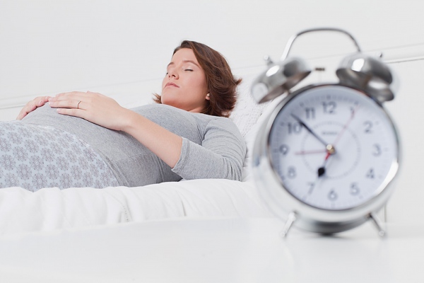 L&yacute; do khiến các mẹ b&acirc;̀u khó ngủ