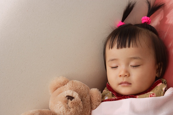 Con ngủ ngáy: cha mẹ chớ coi thường