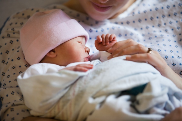 Lời khuyên bổ ích chăm sóc bé sinh non