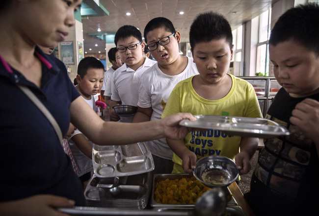 Quá trình giảm cân khắc nghiệt của trẻ em béo phì Trung Quốc tại các lò luyện mỡ - Ảnh 4.
