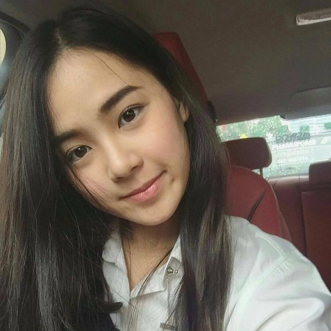Nữ sinh xinh đẹp Thái Lan bất ngờ vụt sáng nhờ clip nhái giọng 63 loài Pokemon - Ảnh 7.