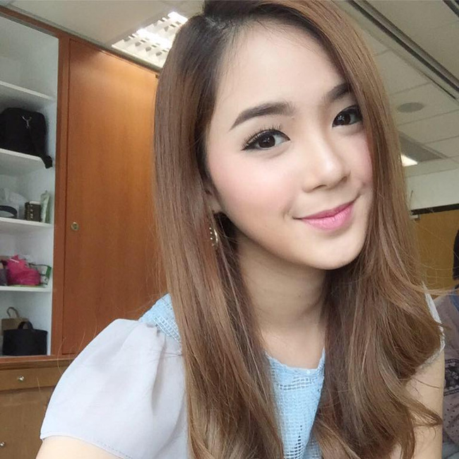 Nữ sinh xinh đẹp Thái Lan bất ngờ vụt sáng nhờ clip nhái giọng 63 loài Pokemon - Ảnh 11.