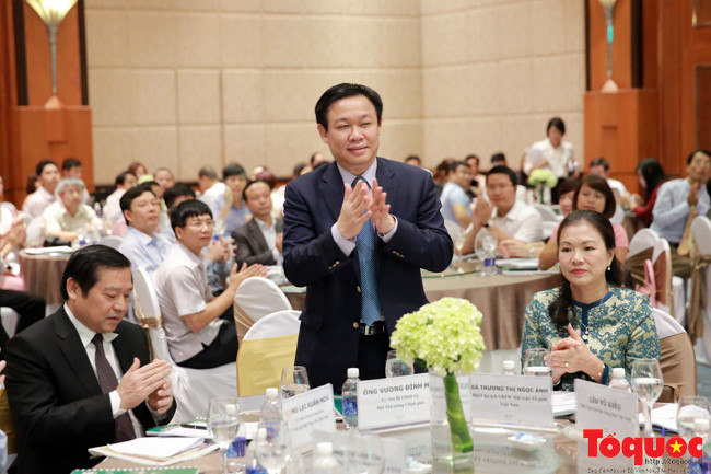 Phó Thủ tướng Vương Đình Huệ kêu gọi ủng hộ đồng bào miền Trung - Ảnh 1.