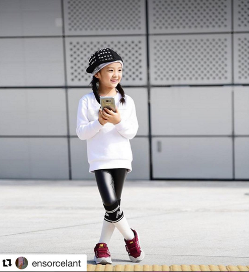 Fashionista hay Ngôi sao? Không, chính các cô bé cậu bé này mới đang thống trị Seoul Fashion Week! - Ảnh 12.