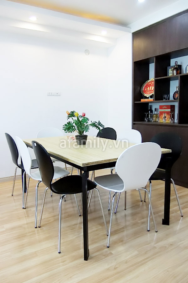 Chọn b&agrave;n ăn cho ng&ocirc;i nh&agrave; hiện đại