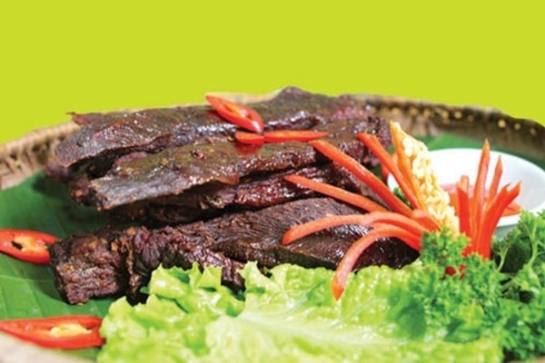 Thịt g&aacute;c bếp