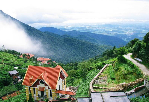 Tết này, ngao du Việt Nam đẹp như tranh qua 16 cung đường phượt lạ mà quen - Ảnh 30.