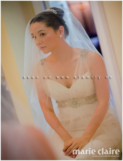 Váy cưới Hàn Quốc Young Bridal Aurora | Shopee Việt Nam