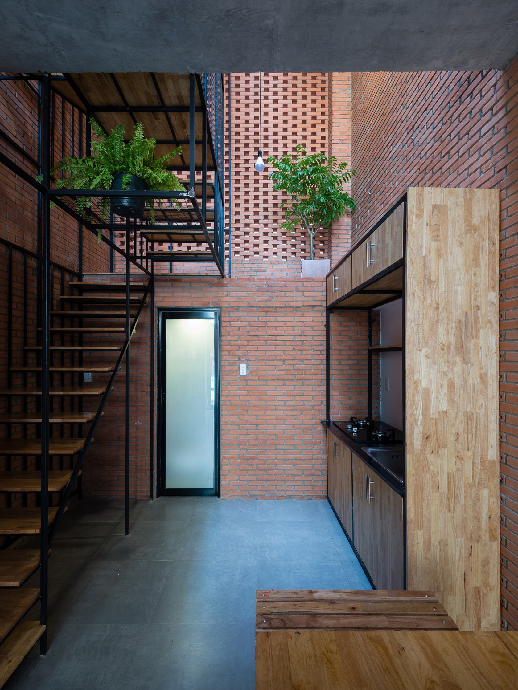 600 triệu đồng và ngôi nhà nhỏ 24.5m² đẹp đến “nghẹt thở” giữa lòng Sài Gòn