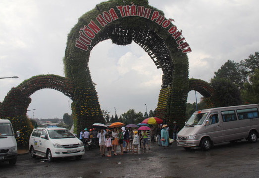 Vườn hoa TP Đà Lạt là điểm thu hút du khách tham quan