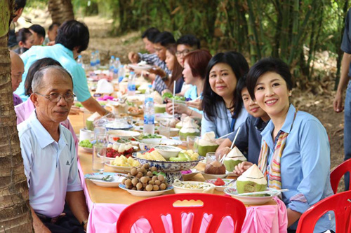 Thái Lan, Thủ tướng, Yingluck Shinawatra, facebook