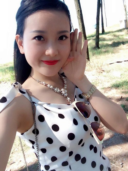 nu canh sat xu nghe dep nhu hot girl hinh anh 13