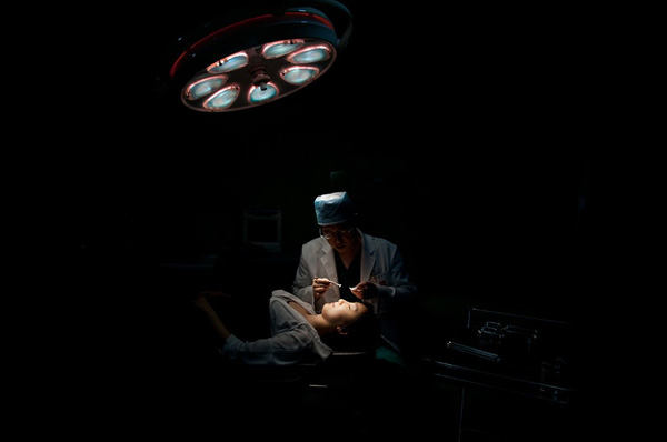 Bên trong thiên đường phẫu thuật thẩm mỹ tại Hàn Quốc - Ảnh 2.