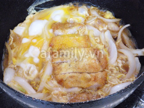 Katsudon - cơm thịt heo chiên xù kiểu Nhật