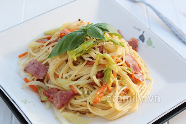 Ăn sáng ngon với mỳ Ý siêu tốc