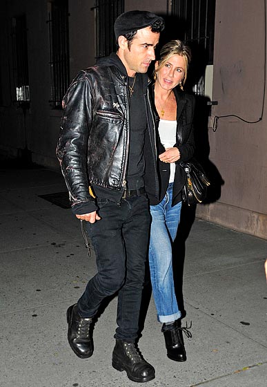 Soi “đồ đôi” của Jennifer Aniston và Justin Theroux
