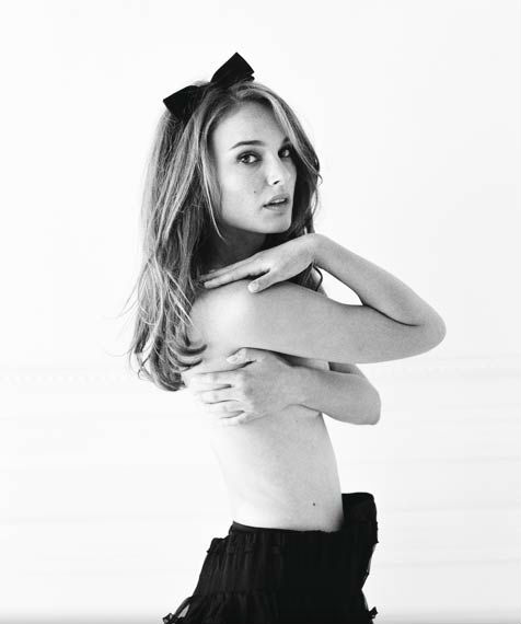 Natalie Portman “nghiện” nude trong các quảng cáo Dior Natalie Portman “nghiện” nude trong các quảng cáo Dior