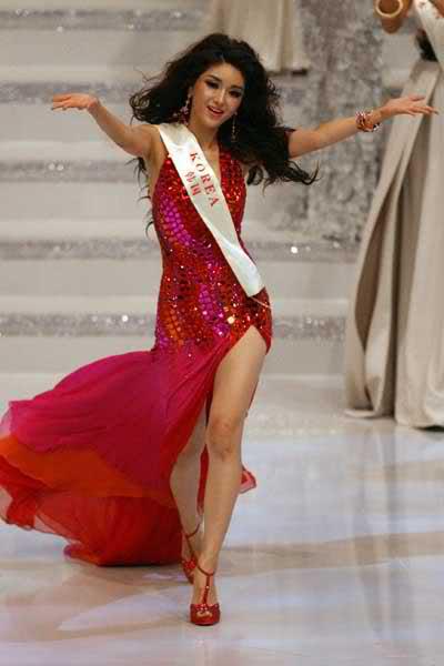trang-phuc-da-hoi-dep-nhat-cua-miss-world-qua-cac-nam