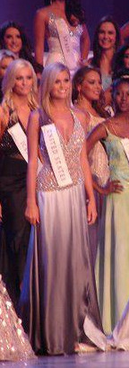 trang-phuc-da-hoi-dep-nhat-cua-miss-world-qua-cac-nam