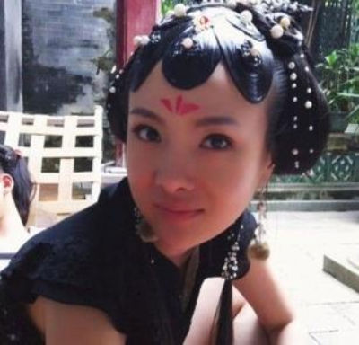 Ngắm ảnh Can Lộ Lộ h&oacute;a c&ocirc; n&agrave;ng cổ trang 