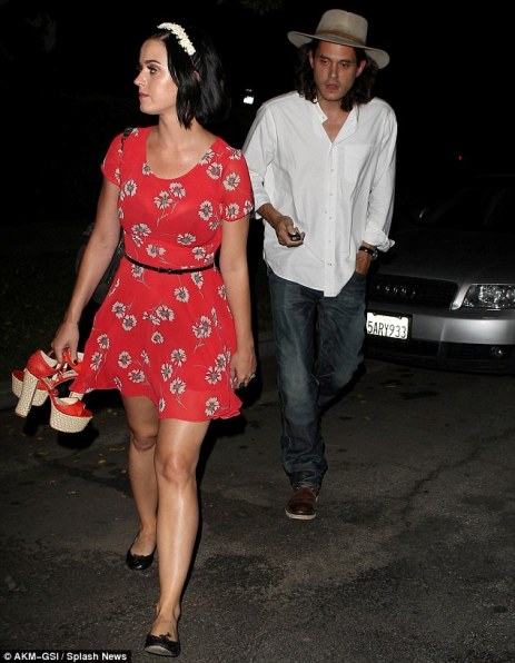 Katy Perry và John Mayer lại bị bắt gặp bên nhau