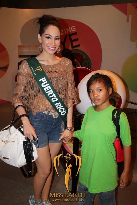 Hoàng Anh thuộc Top cao điểm số 6 Miss Earth 2012 13