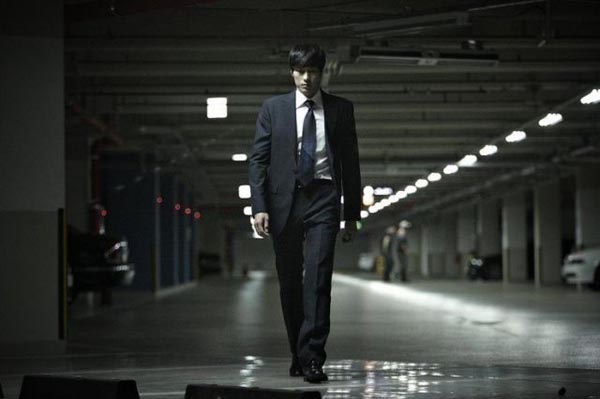 Ớn lạnh vì... So Ji Sub