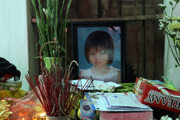 nan-nhan-8-tuoi-da-tinh-nhung-van-hoang-loan