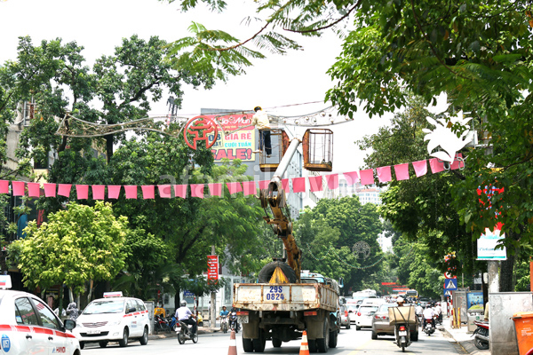 Hà Nội trang hoàng đón Quốc khánh 2/9