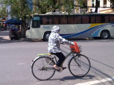 Nắng n&oacute;ng tăng độ hai ng&agrave;y cuối tuần