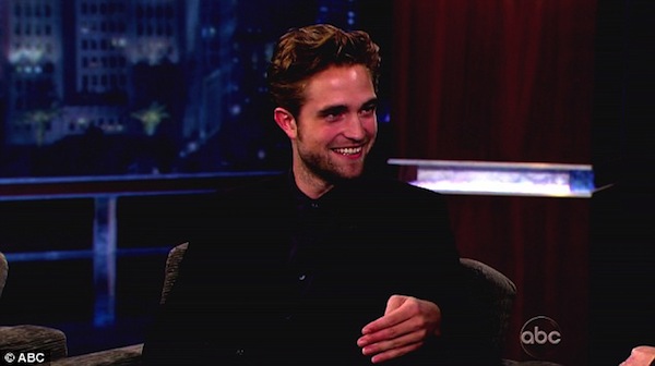Robert Pattinson: “Tôi vẫn là kẻ vô gia cư”