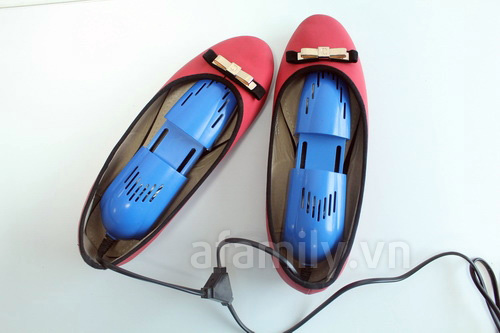 Thiết bị sấy giày MSP 315 rất hữu dụng vào mùa mưa