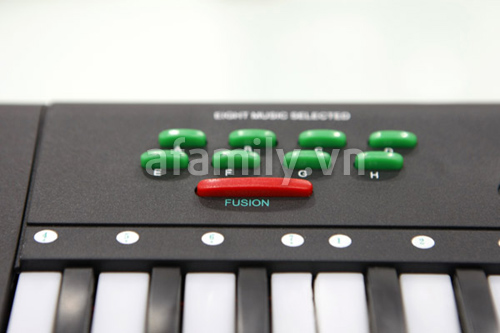 Đ&agrave;n Organ 32 ph&iacute;m cho b&eacute;
