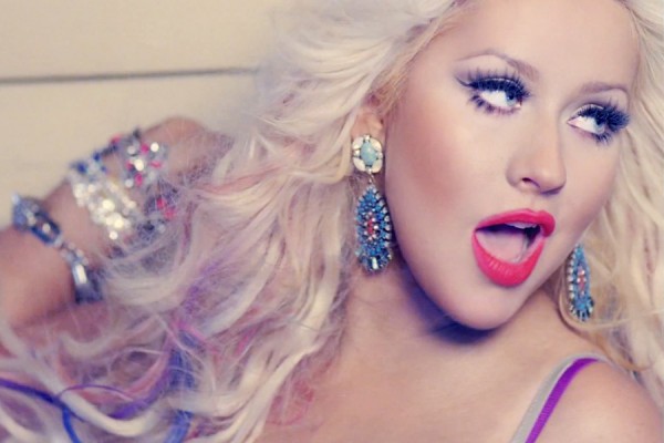 Christina Aguilera quyến rũ chết người