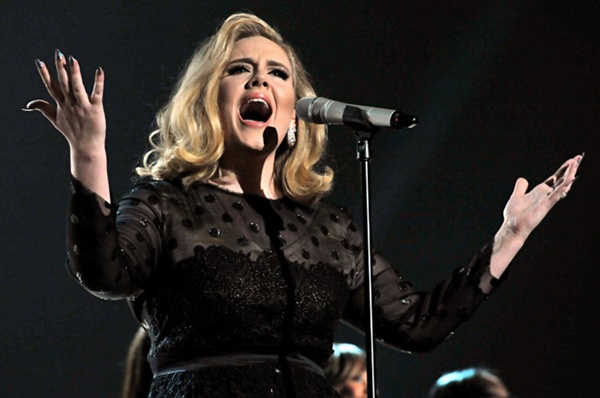 Skyfall của Adele trượt vị trí top trong tiếc nuối