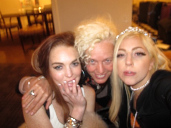 Lady Gaga bắt tay hợp t&aacute;c c&ugrave;ng Lindsay Lohan