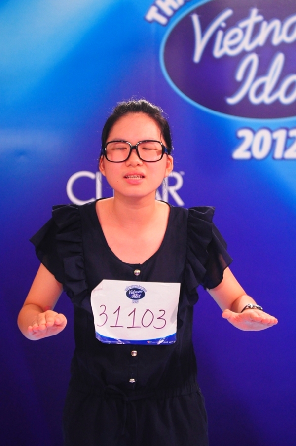 Vietnam Idol: Mở màn ngập tiếng cười 