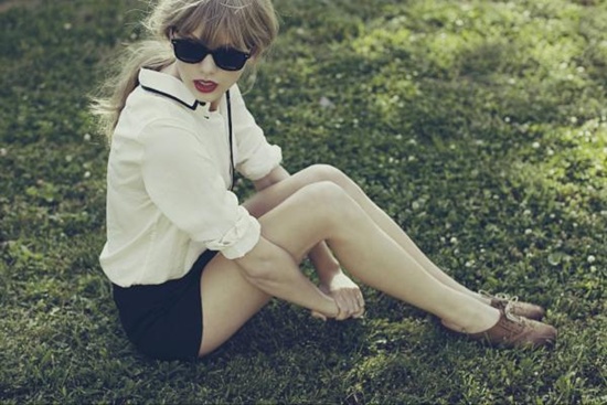 Taylor Swift lập kỷ lục ấn tượng