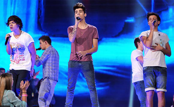 Sao l&agrave;ng nhạc h&aacute;o hức chờ đ&oacute;n MTV VMAs