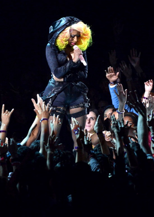 Những khoảnh khắc hạnh phúc tại MTV VMAs Những khoảnh khắc hạnh phúc tại MTV VMAs