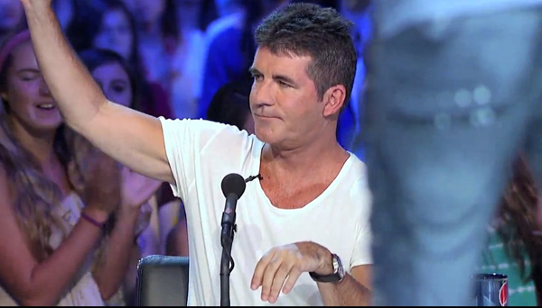 Simon Cowell ghét ra mặt ban nhạc điển trai của X Factor